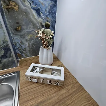 아파트 Agora Luxury 7 루트라키